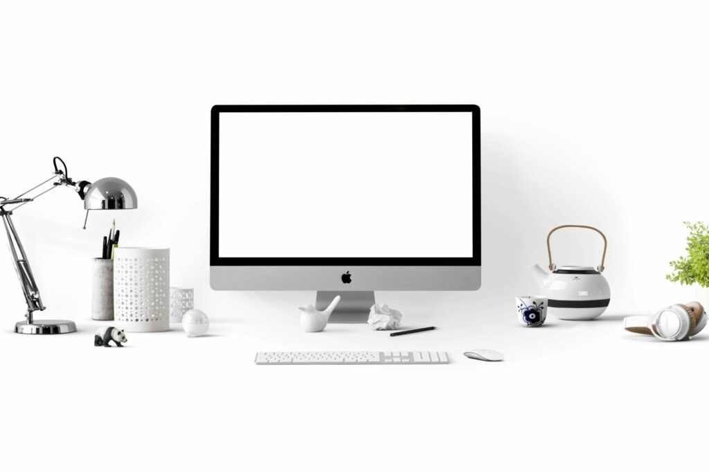 apple desktop with desk accessories